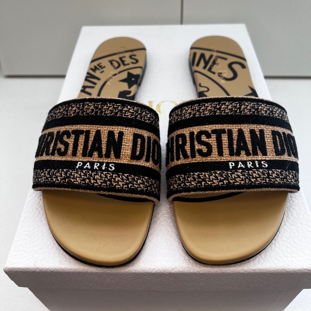 Dior D-Way Slides